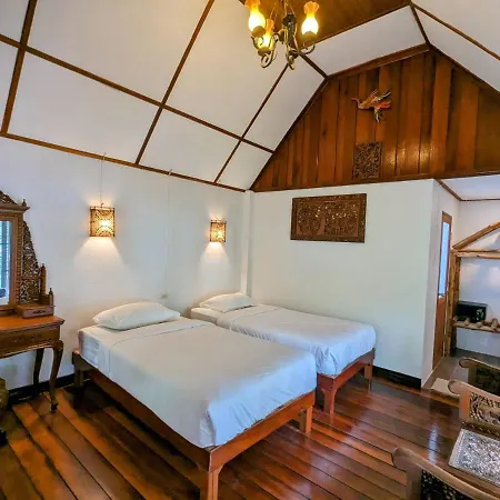 Ziggy Stardust Hotel Koh Phayam Exterior photo